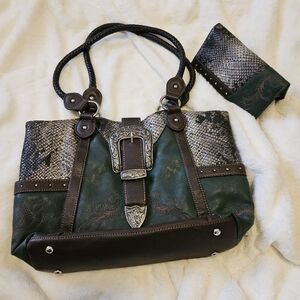 Wrangler Snakeskin, Green and Brown Shoulder Bag w/Matching Wallet!